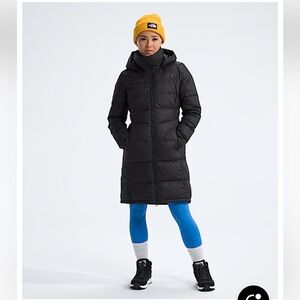 The North Face Women's Black Metropolis Long Puffer Parka